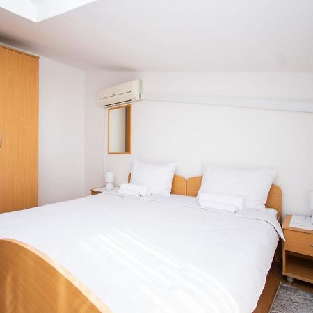 Family Holiday Apartments Lucia Vodice Exteriér fotografie