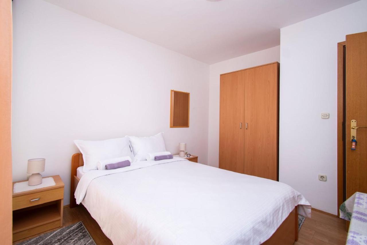 Family Holiday Apartments Lucia Vodice Exteriér fotografie