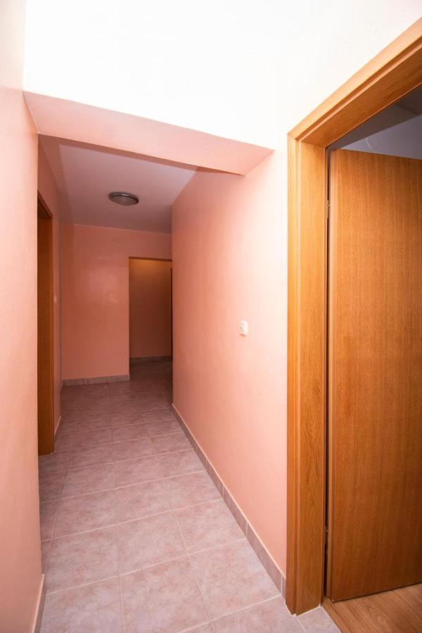 Family Holiday Apartments Lucia Vodice Exteriér fotografie